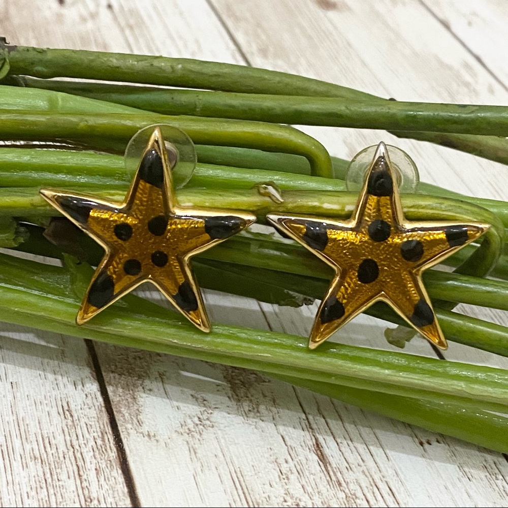 Enamel Gold Polka Dot Star Post Earrings